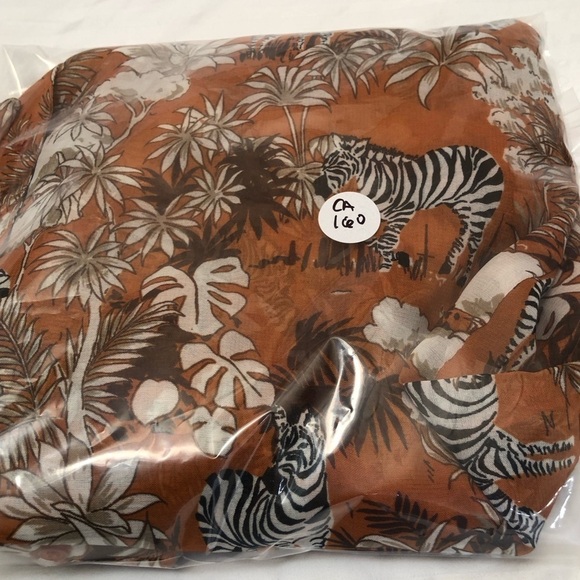 Live 4 Truth Long Shirt Dress Medium Womens Sheer Button Zebra Palm Trees NWT - Picture 13 of 16